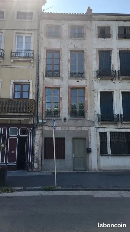 Immeuble 1 pièce 150 m² - Photo 1