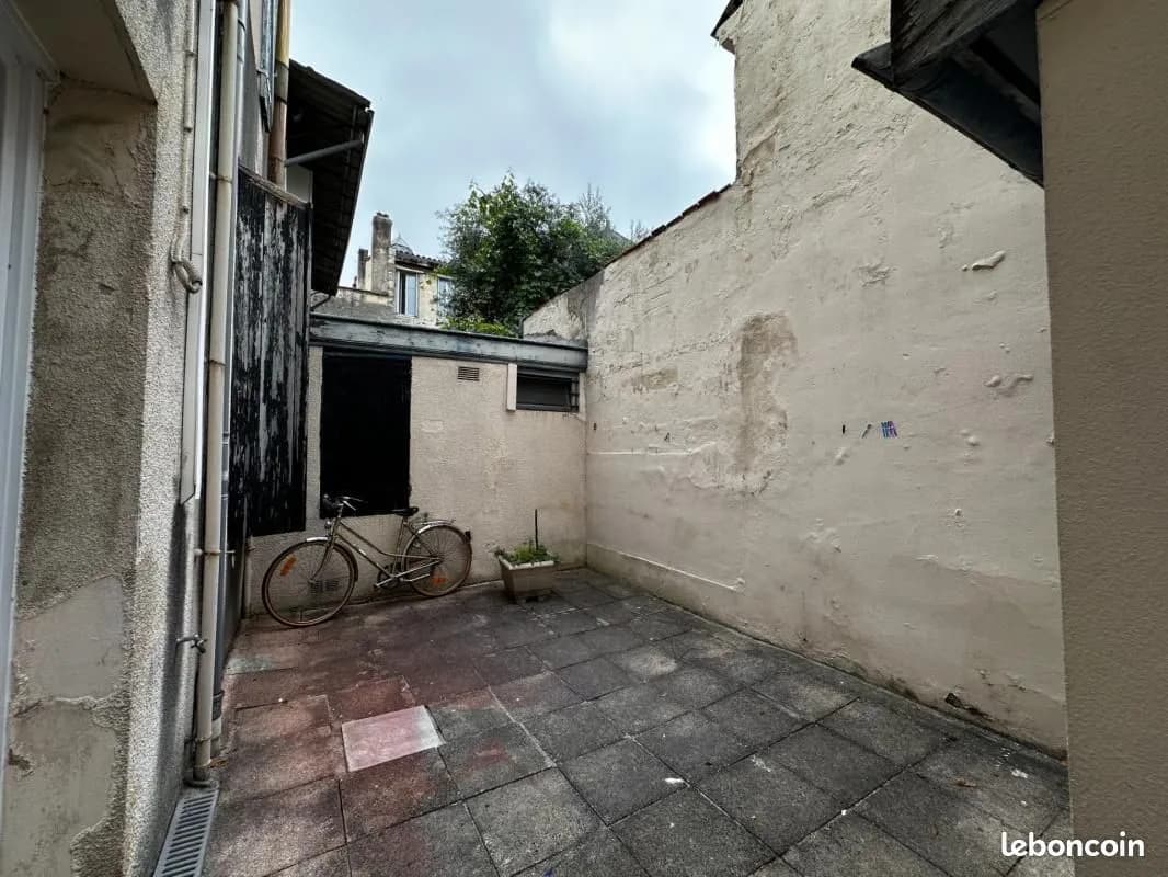 Immeuble de rapport 138 m² - Photo 1