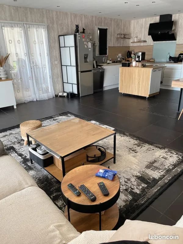 Ensemble immobilier à revenus - logement + 3 locaux - Martigues - Photo 1