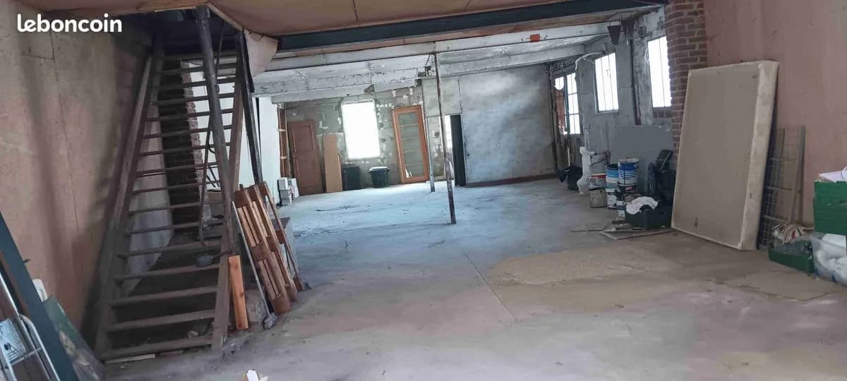 ENSEMBLE IMMOBILIER 500 m2 50 MN DE PARIS centre ville VILLERS COTTERETS - Photo 1