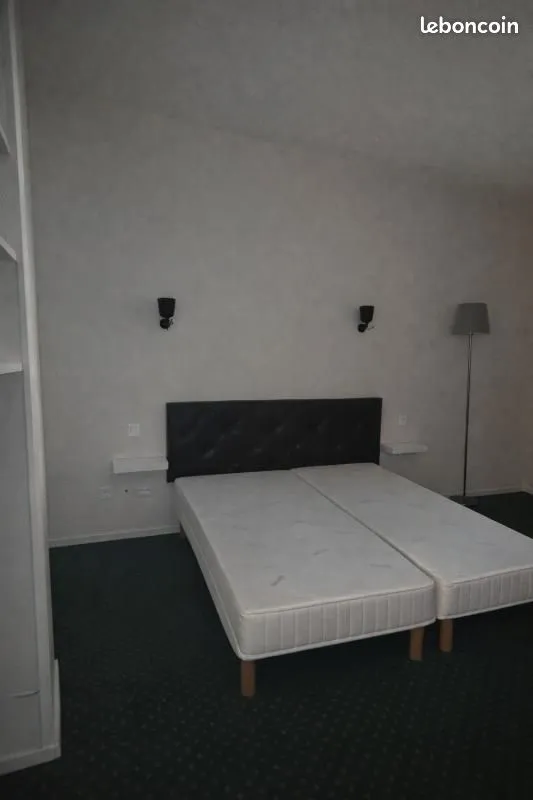 Immeuble 350 m² - Photo 1