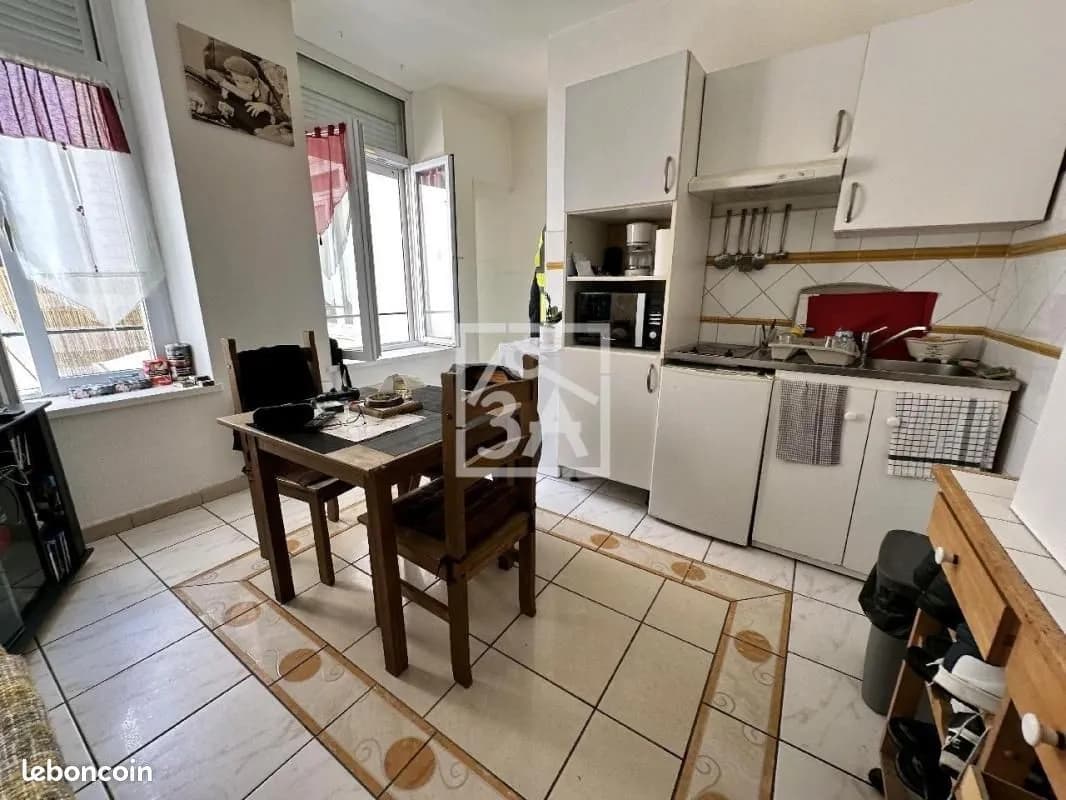 Immeuble 172 m² - Photo 1