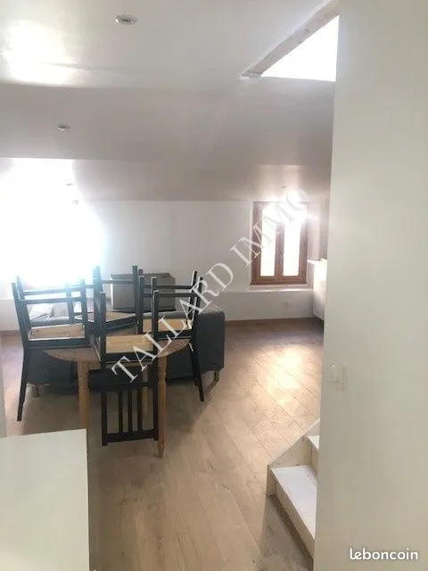 Immeuble 91 m² - Photo 1