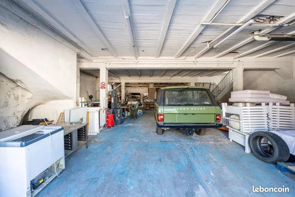 Immeuble 450 m² - Photo 1