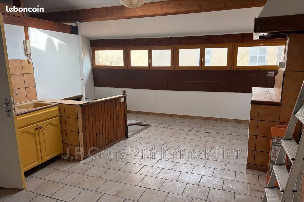 Immeuble 5 pièces 95 m² - Photo 1