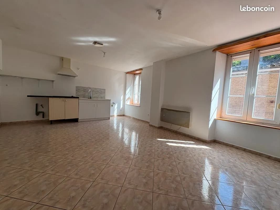 Ensemble immobilier de 3 appartements à Sierck les Bains - Photo 1