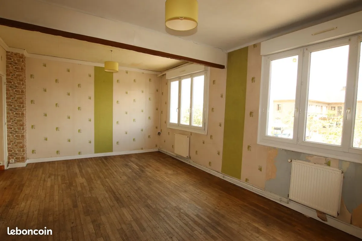 Immeuble à fort potentiel - Donges Centre - Photo 1