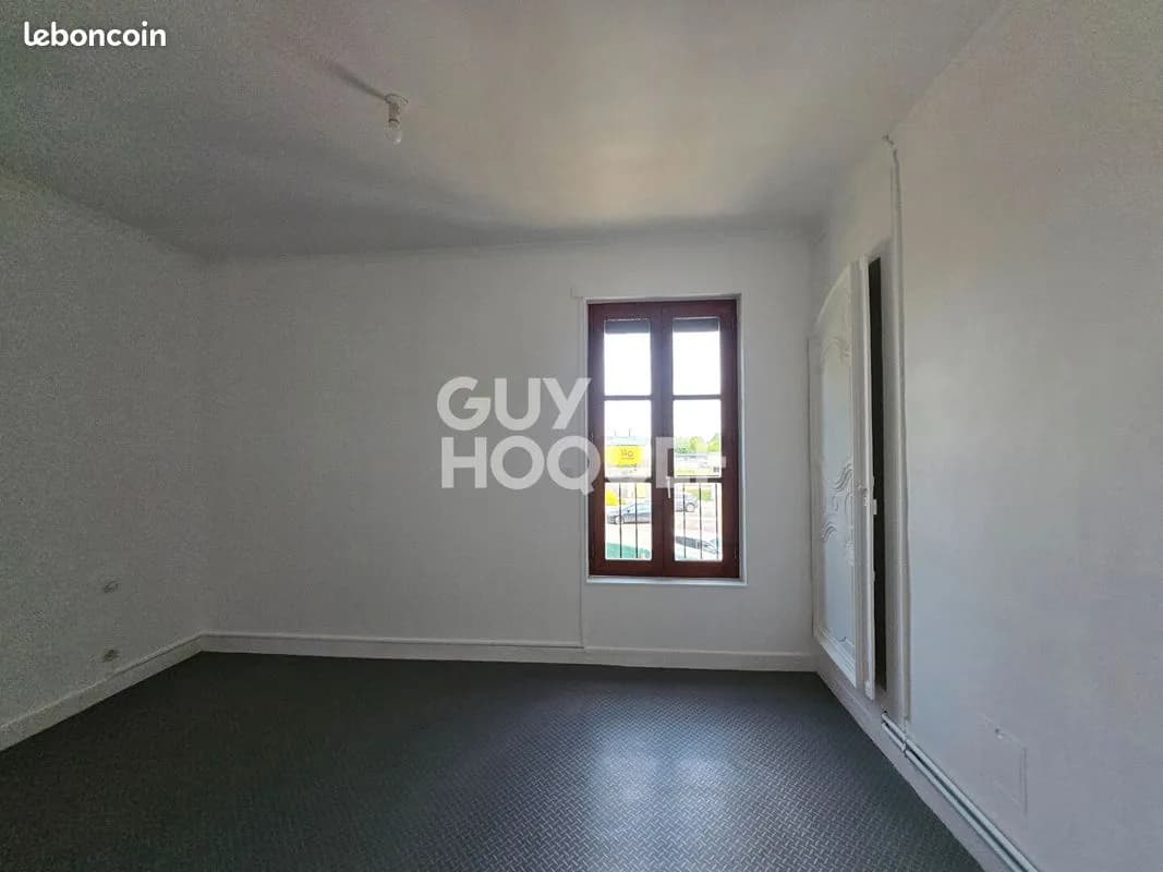 Immeuble 7 pièces 180 m² - Photo 1