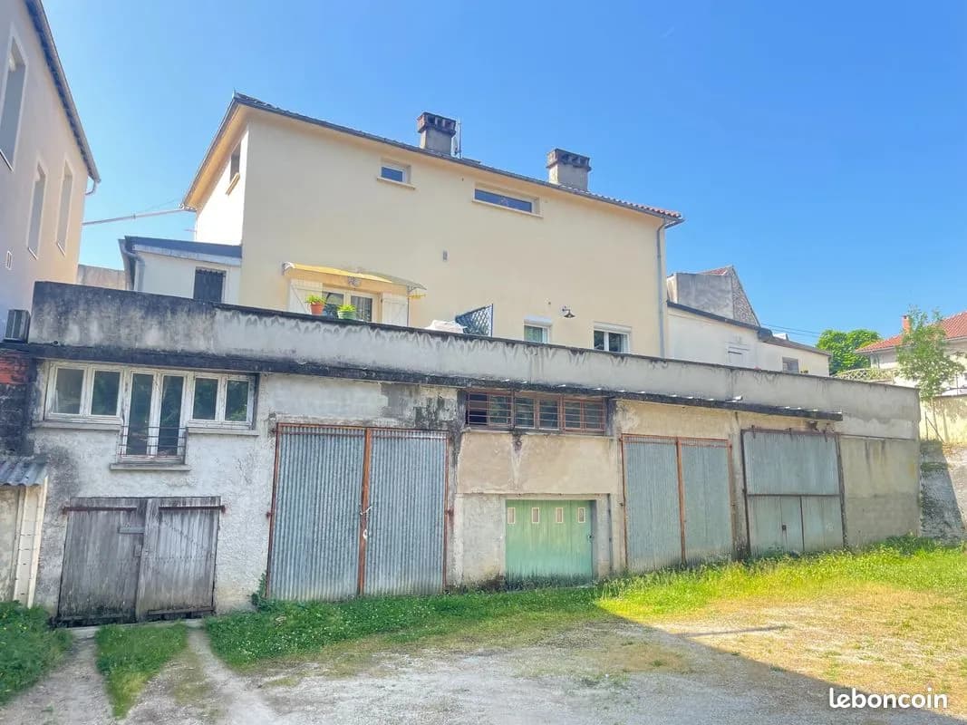 Immeuble de rapport 171 m² - Photo 1