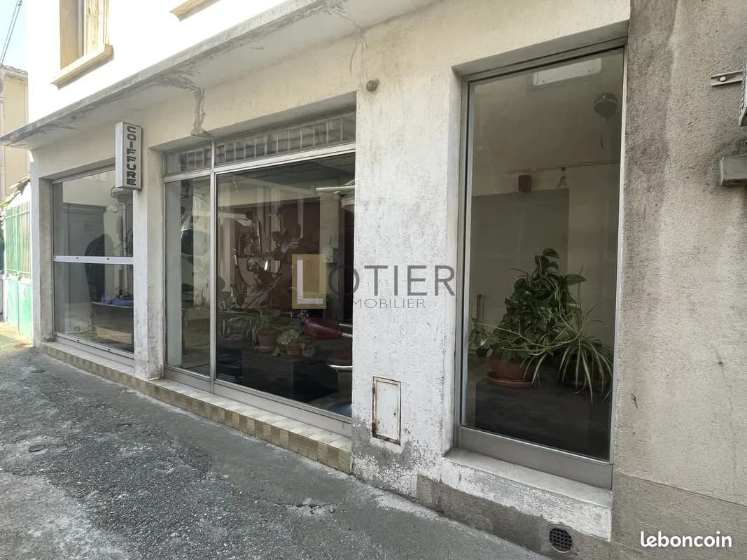 Immeuble 170 m² - Photo 1