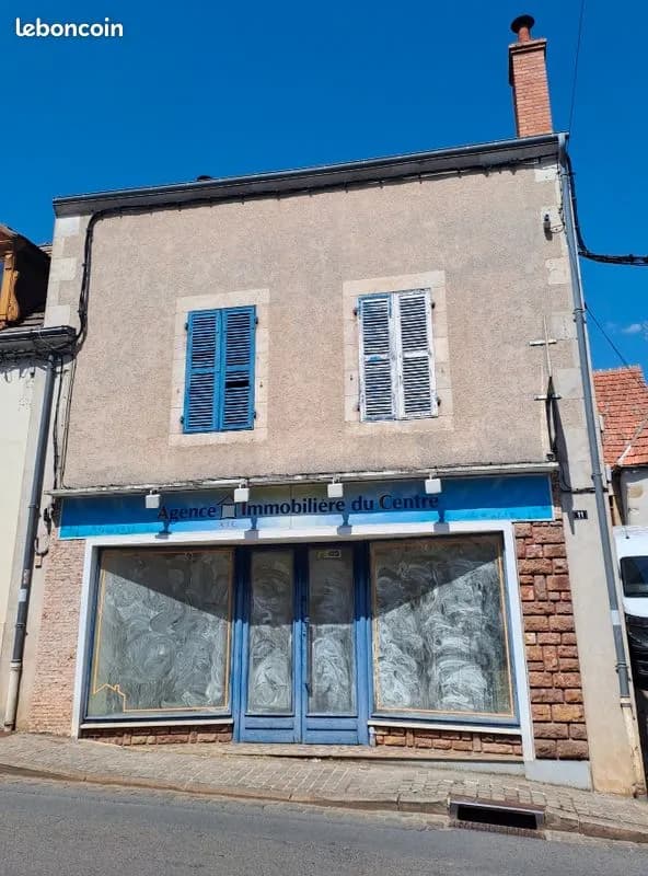 Immeuble en centre ville - Photo 1