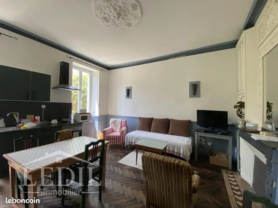 Immeuble de rapport 300 m² - Photo 1