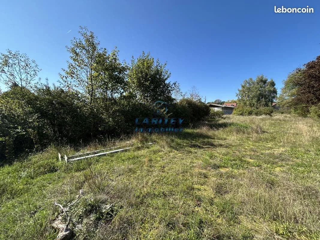 Immeuble 3385 m² - Photo 1