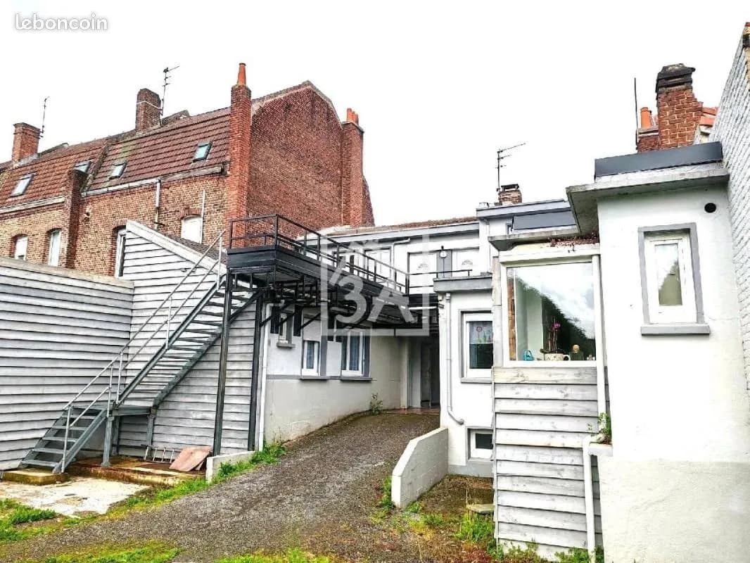 Immeuble de rapport 207 m² - Photo 1