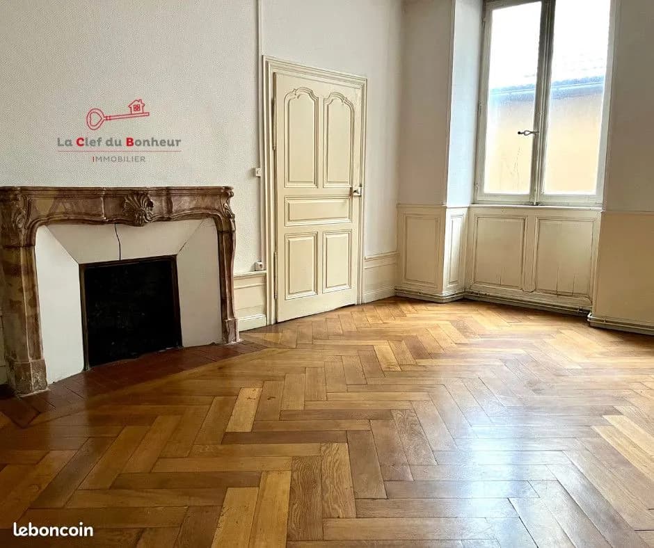 Immeuble 22 pièces 365 m² - Photo 1