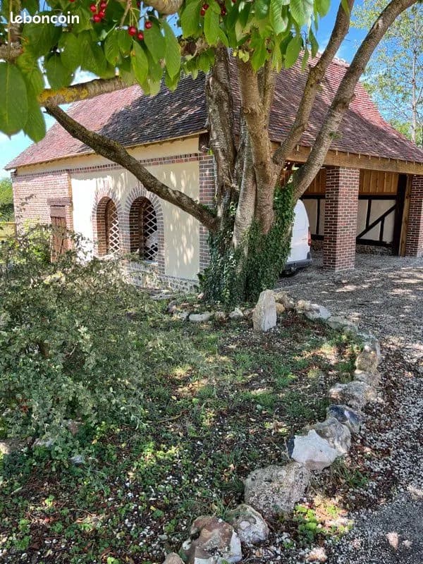 Ensemble immobilier - Photo 1
