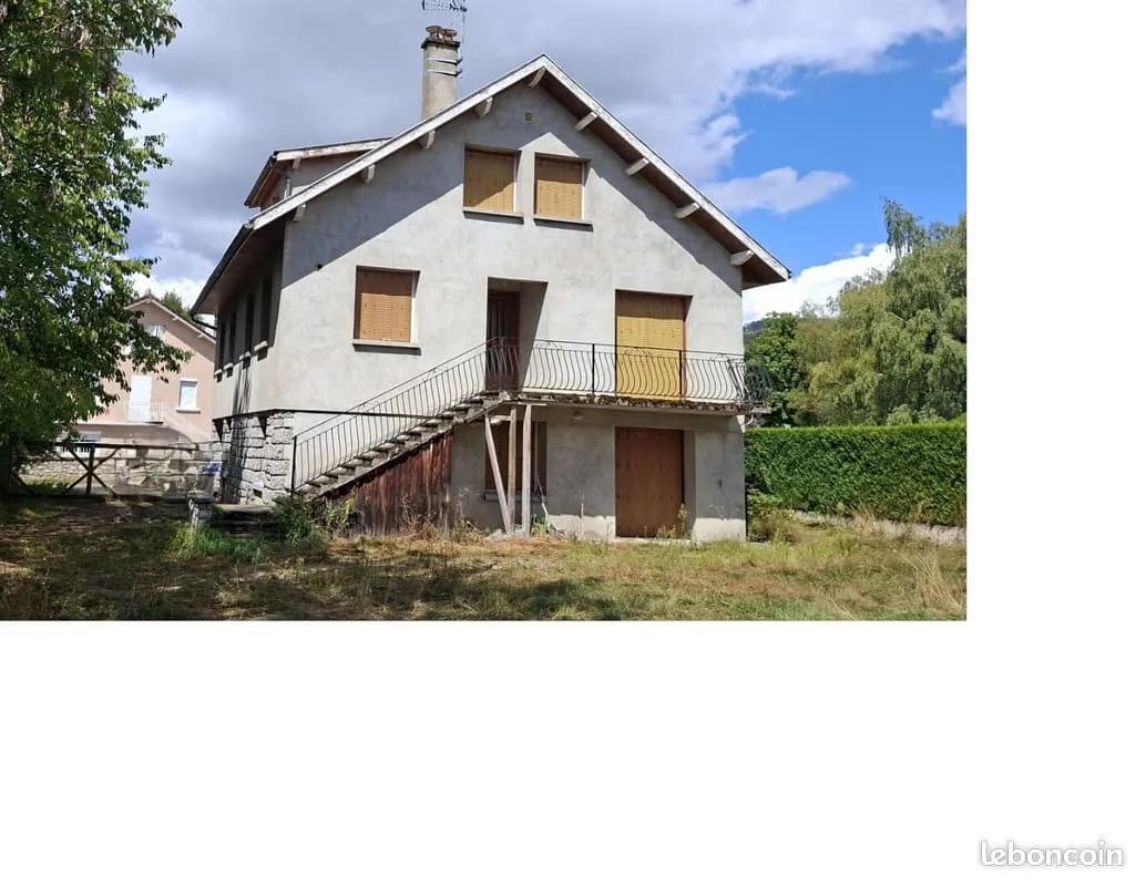 Immeuble de rapport 10 pièces 220 m² - Photo 1