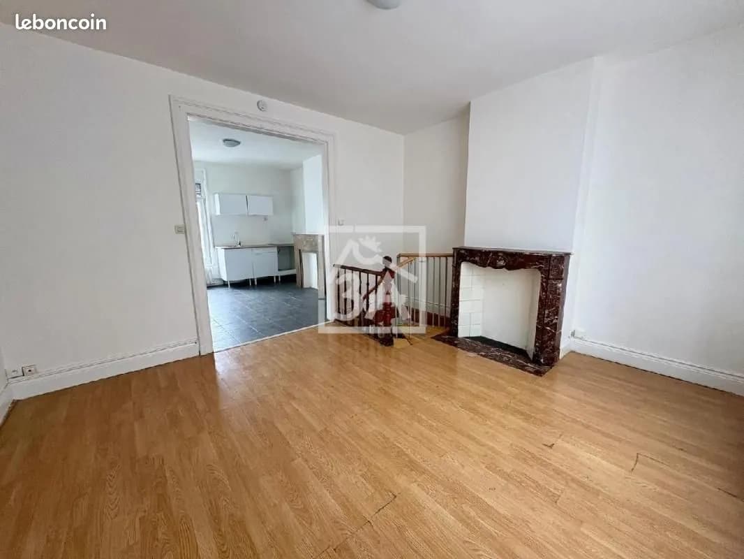 Immeuble 211 m² - Photo 1