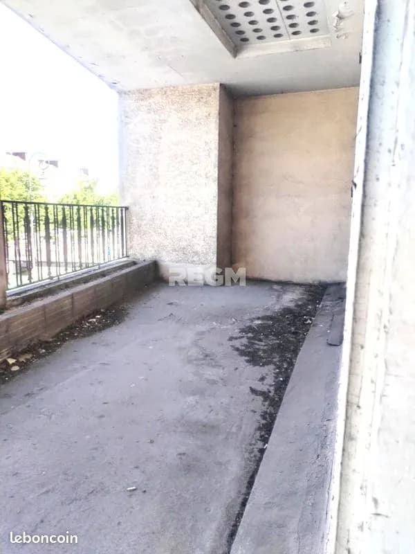 Immeuble 550 m² - Photo 1