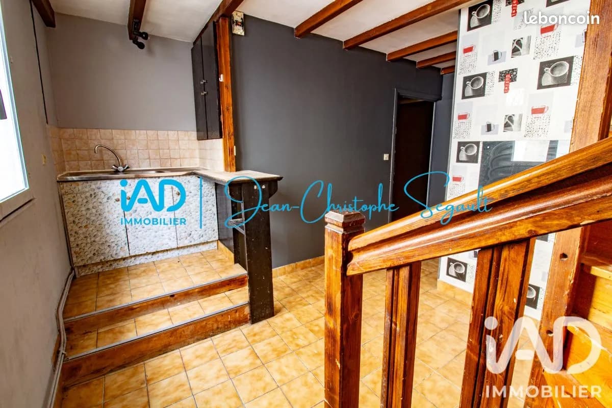Immeuble 107 m² - Photo 1