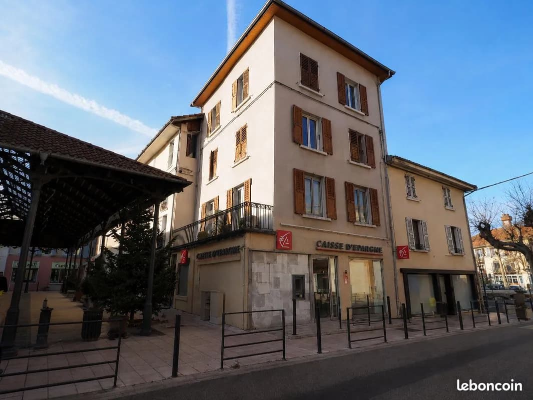 Immeuble de rapport 4 pièces 160 m² - Photo 1