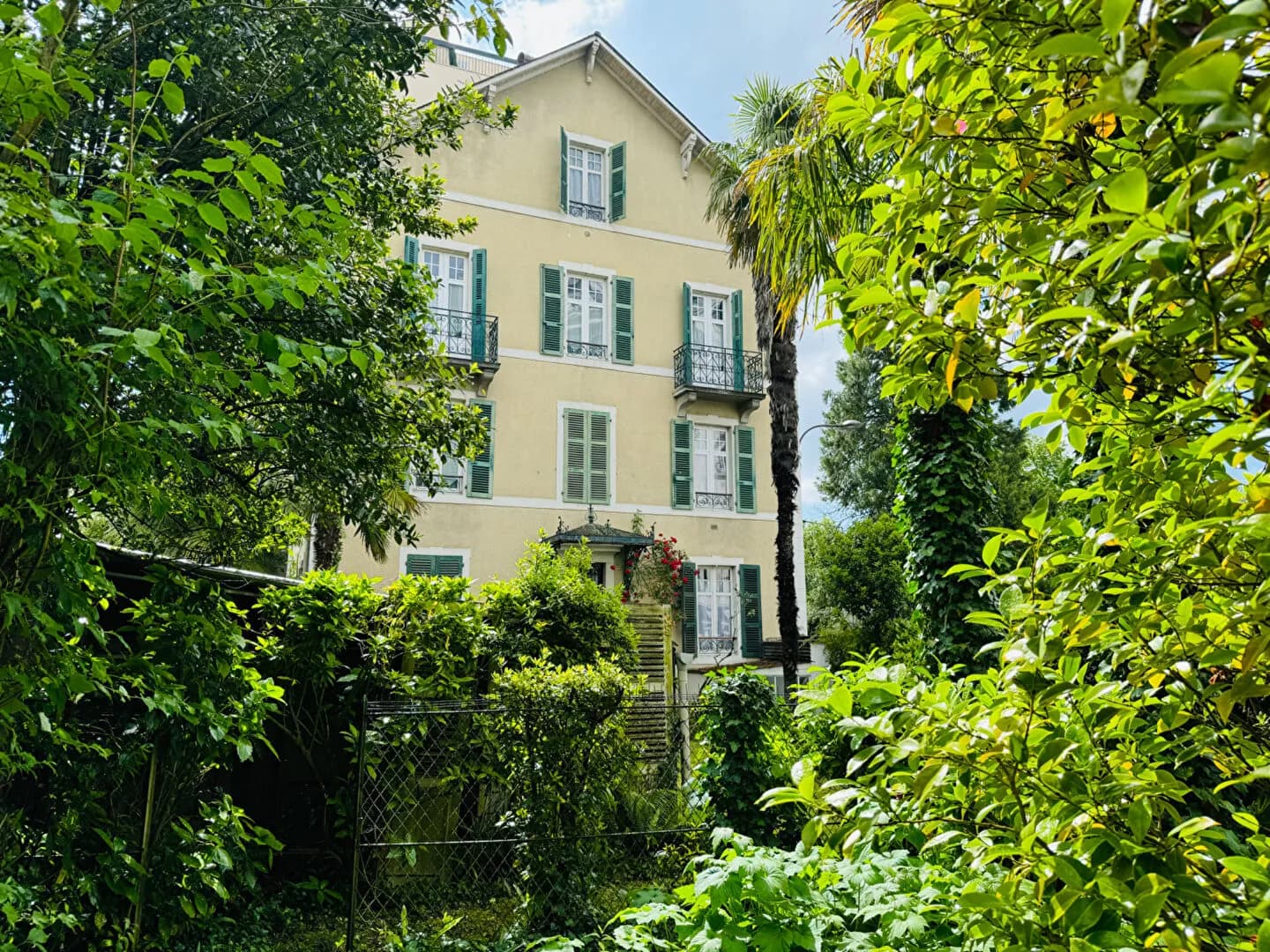 Immeuble Pau - Photo 1