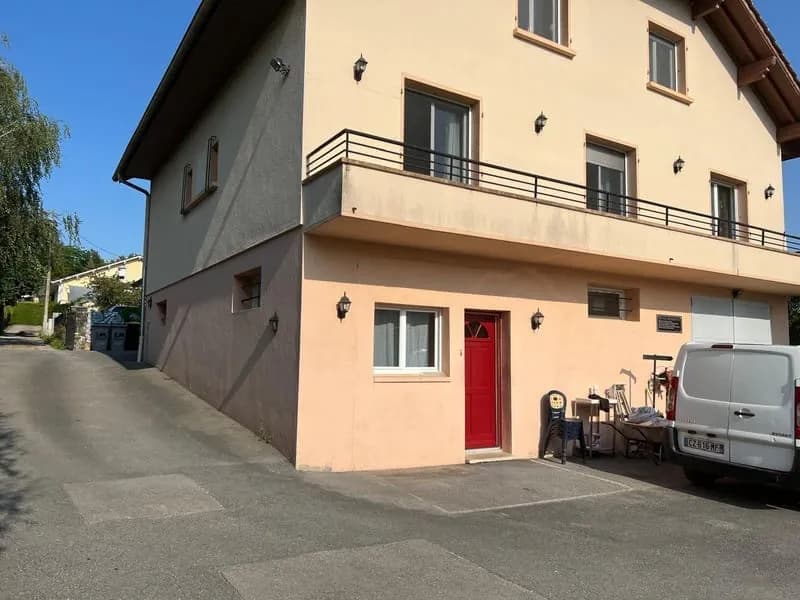 Immeuble de 4 appartements 360 m² environ sur 1500m² de terrai - Photo 1