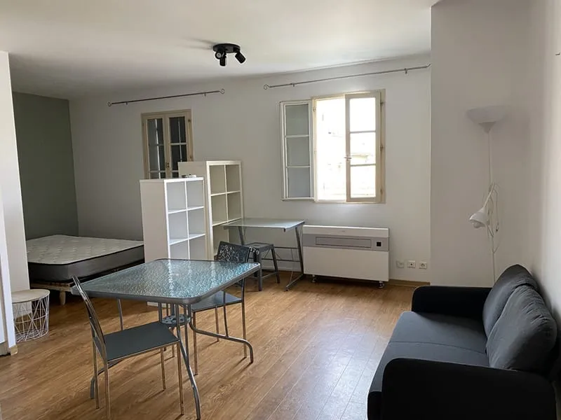 Immeuble de rapport - Avignon intra-muros - Photo 1
