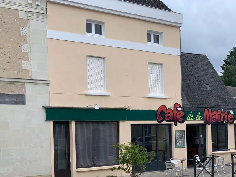 Dpt Maine et Loire (49), à vendre CHATEAUNEUF SUR SARTHE Bar - Photo 1