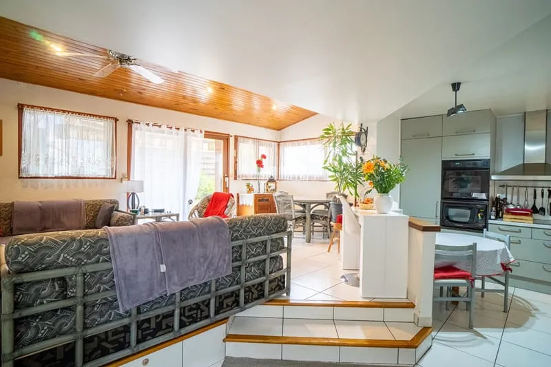 Ensemble immobilier 270 m² Fontaine - Photo 1