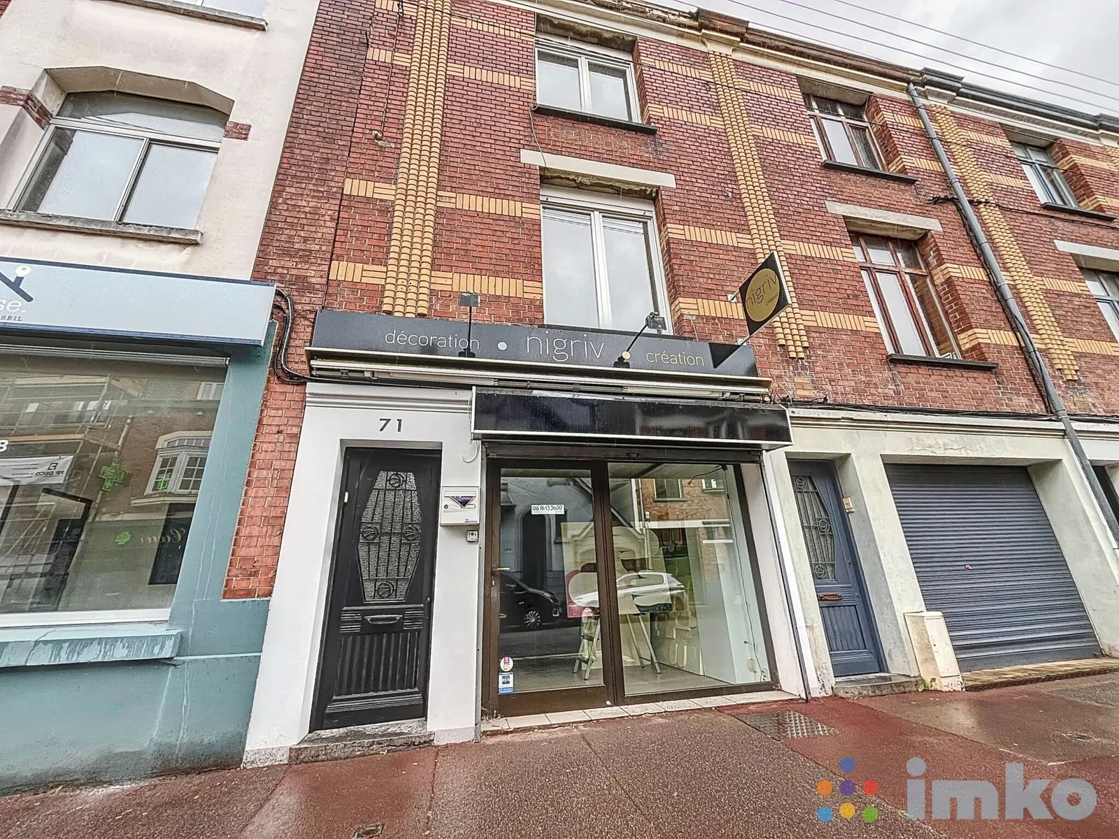 Immeuble - Photo 1