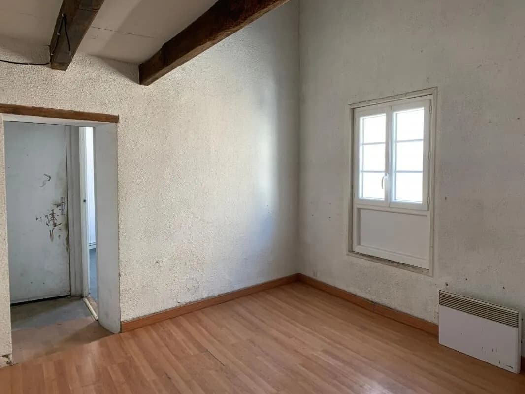 Ensemble Immobilier en centre ville de Surgères - Photo 1
