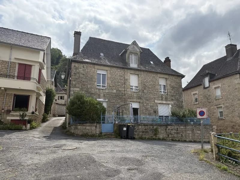 Maison - Photo 1