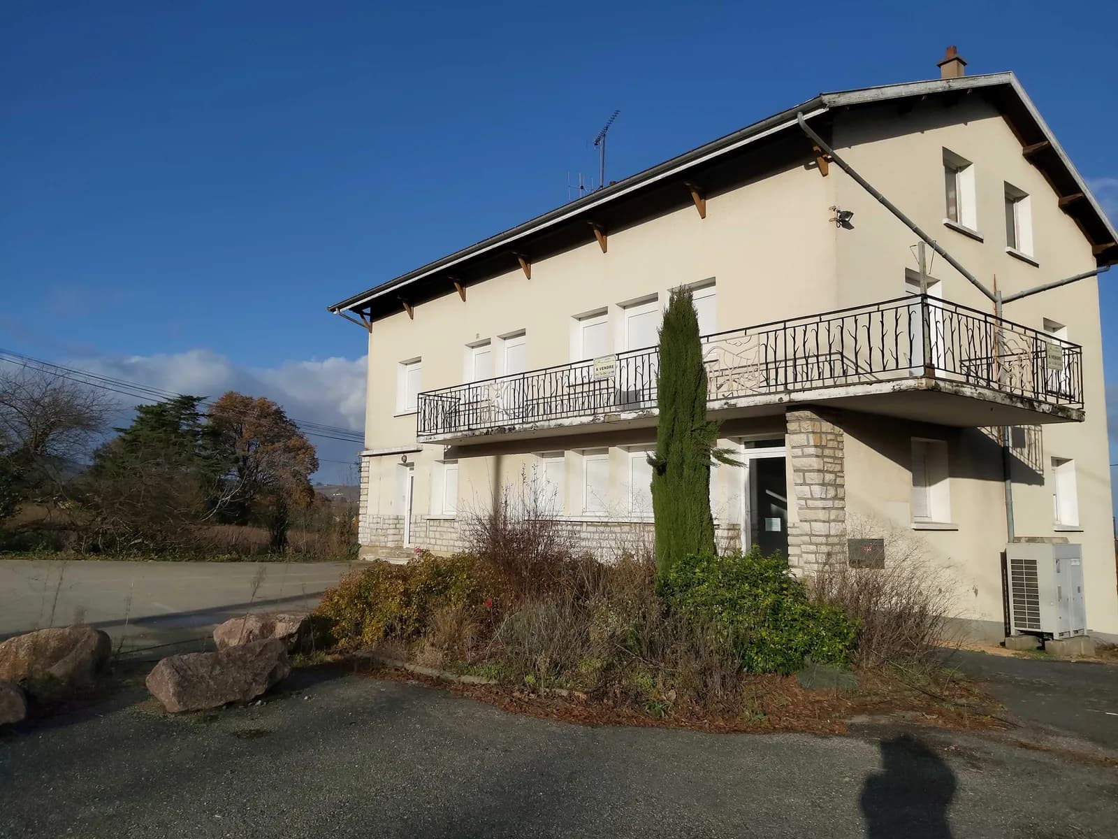 locaux professionnels, commerciaux....Habitation... - Photo 1
