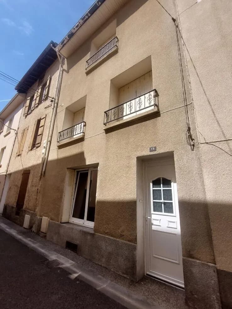 IMMEUBLE - Photo 1