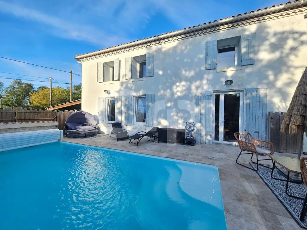 Proche Saujon - Ensemble Immobilier - Piscine chauffée - Photo 1
