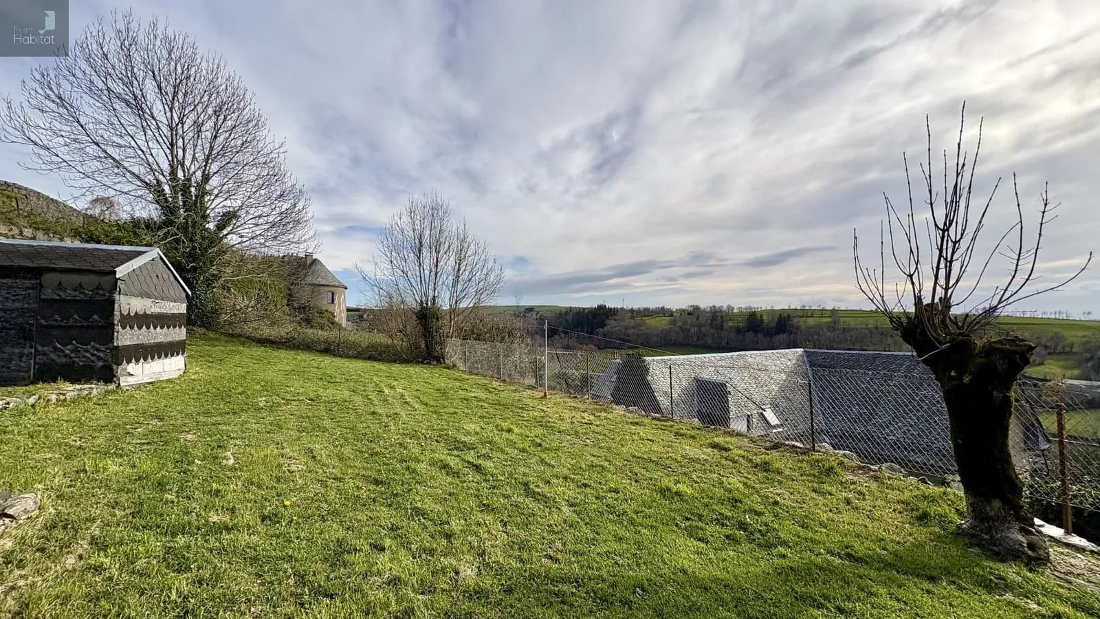 Ensemble immobilier à Laguiole - Photo 1