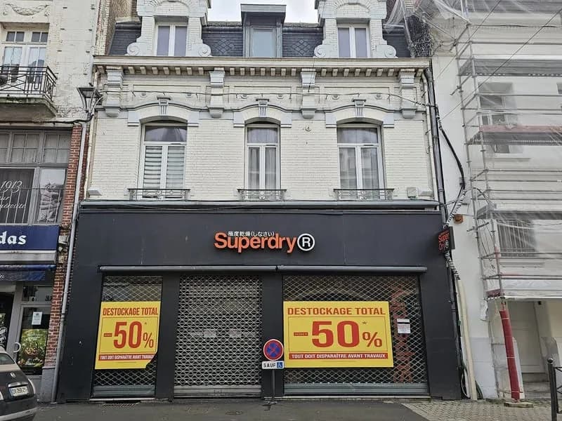 Immeuble à vendre - Photo 1