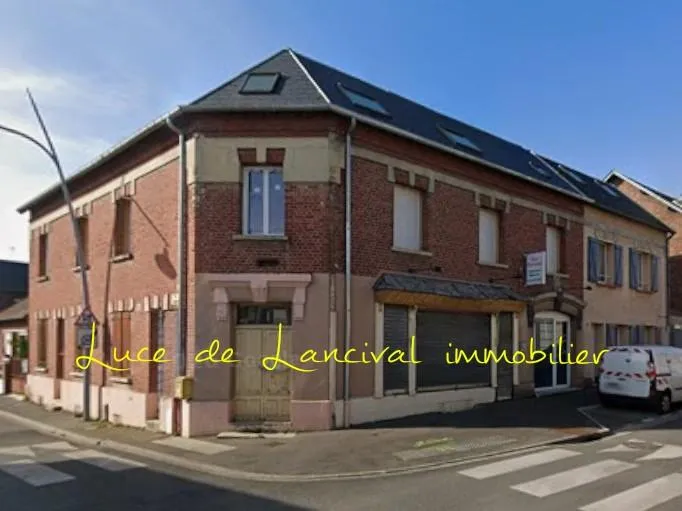 Immeuble 170 m² - Photo 1