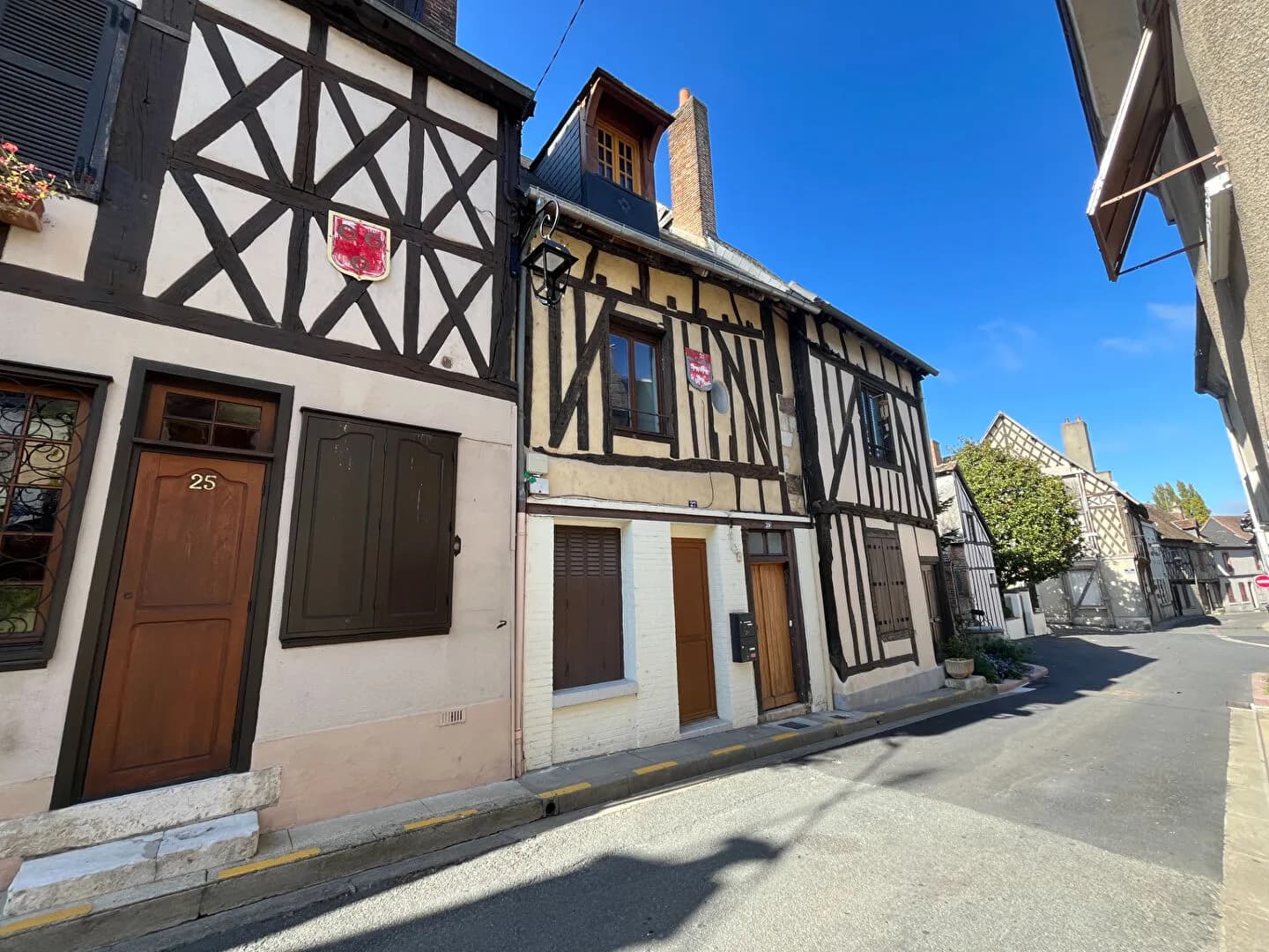 Immeuble Aubigny Sur Nere 4 pièce(s) 91.7 m2 - Photo 1