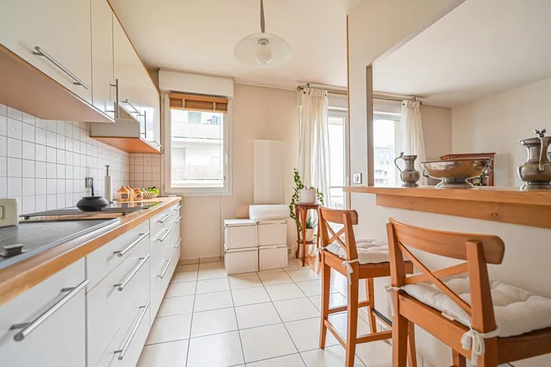 Immeuble de standing 2006 à vendre sur Alfortville - Photo 1