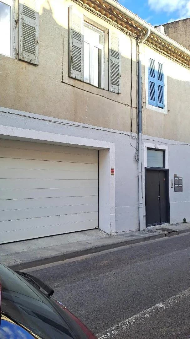 Immeuble - Photo 1