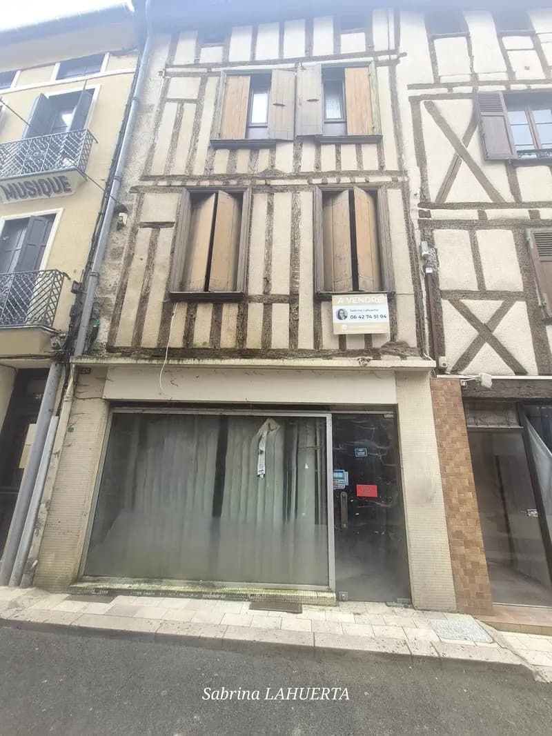 IMMEUBLE À RÉNOVER AU CŒUR DE NÉRAC - Photo 1