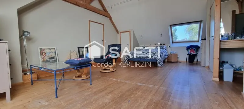 Ensemble immobilier avec plusieurs possibilités de projet. Bourg de Lanmeur - Photo 1