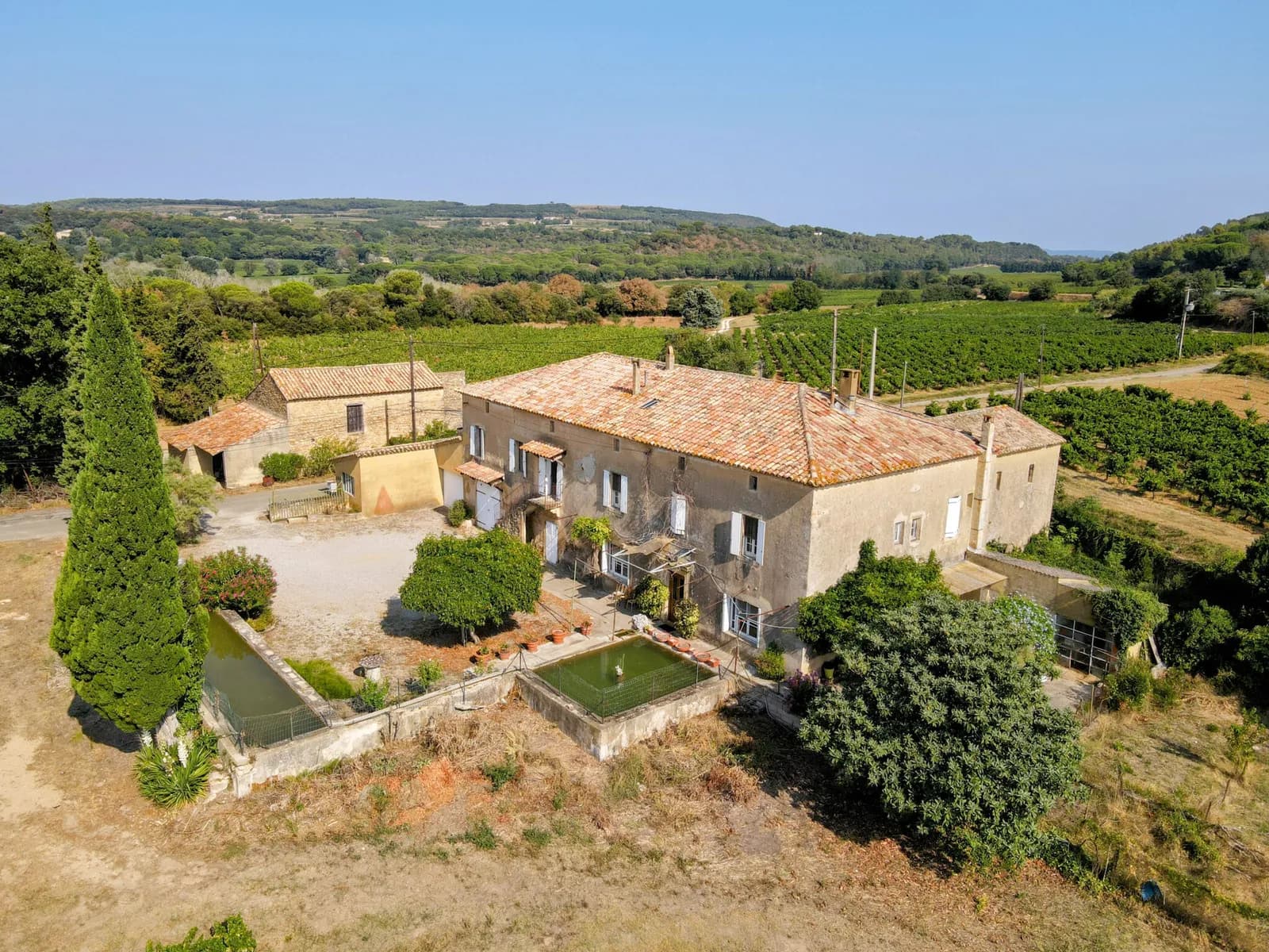 Ensemble immobilier au milieu des vignes ... - Photo 1
