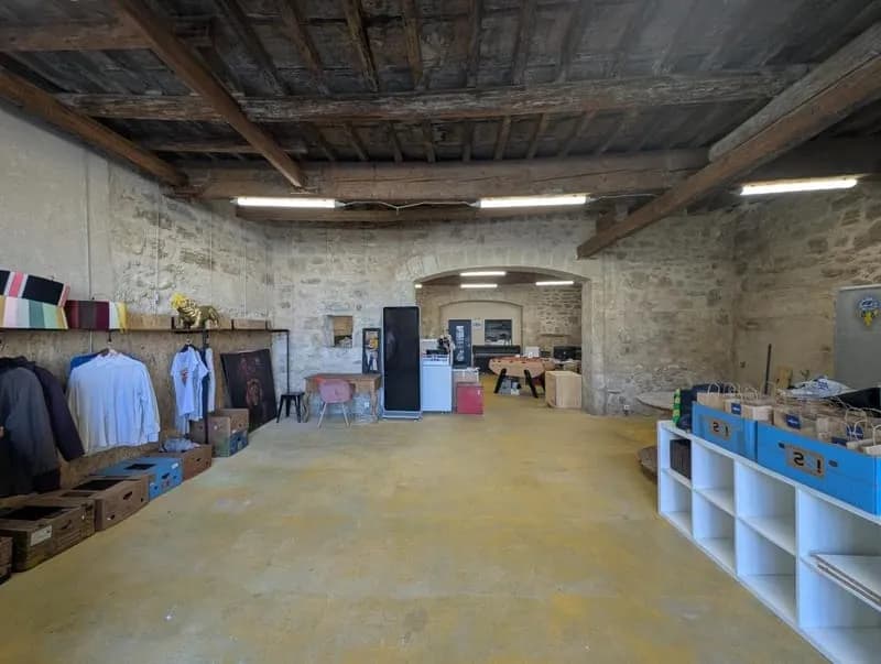 Bien Commercial À Vendre - Photo 1