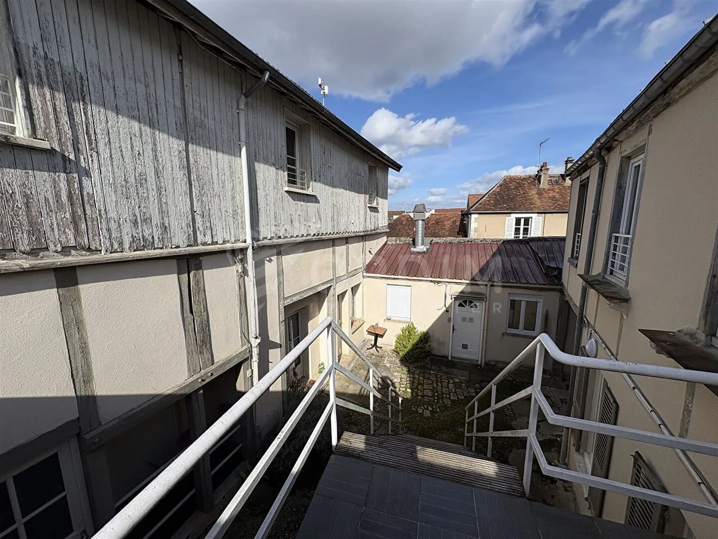 Immeuble de rapport à Auxerre centre ville - Photo 1