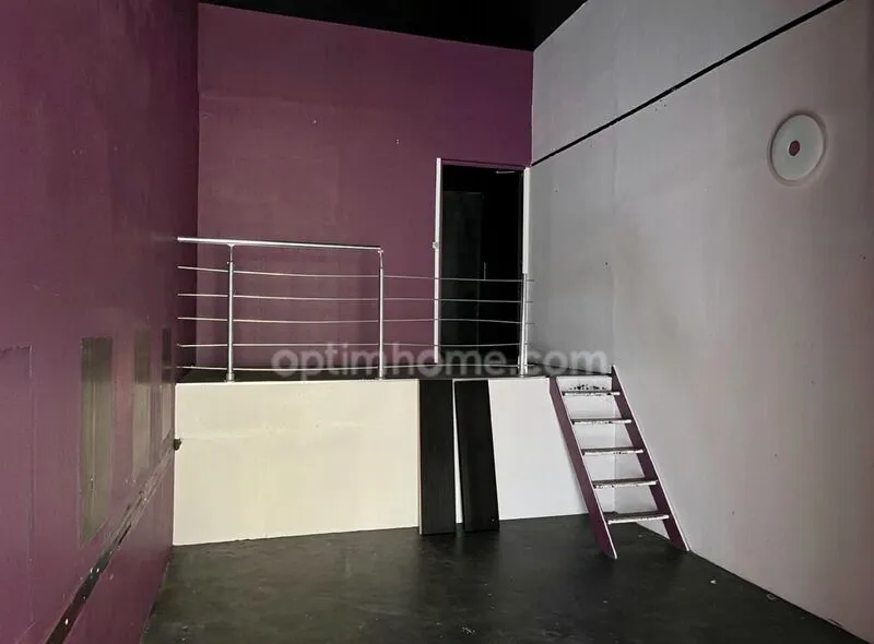 QUARTIER VICTOR HUGO - Idéal investisseur/entrepreneur - Fort potentiel d'aménagement - ANGOULEME (16) - Photo 1