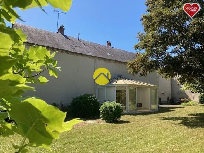 Ensemble immobilier - Photo 1