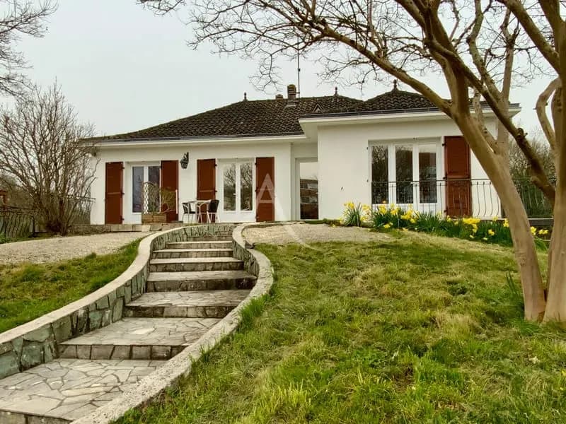 Immeuble Jonzac - Photo 1